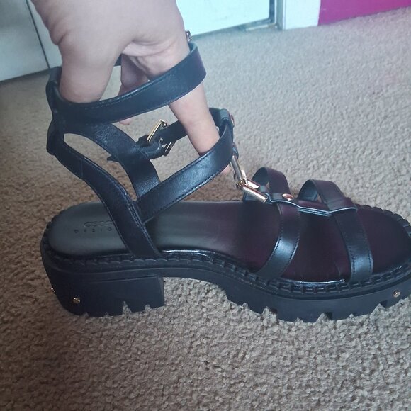 ASOS Design Forrest Leather Chunky Strappy Sandals Black and Gold | size 12 Wide - Picture 4 of 5